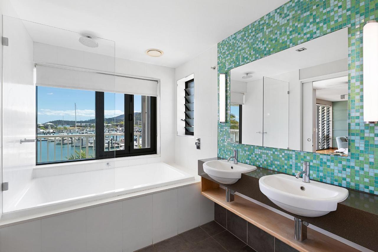 The Boathouse Apartments Airlie Beach Eksteriør bilde